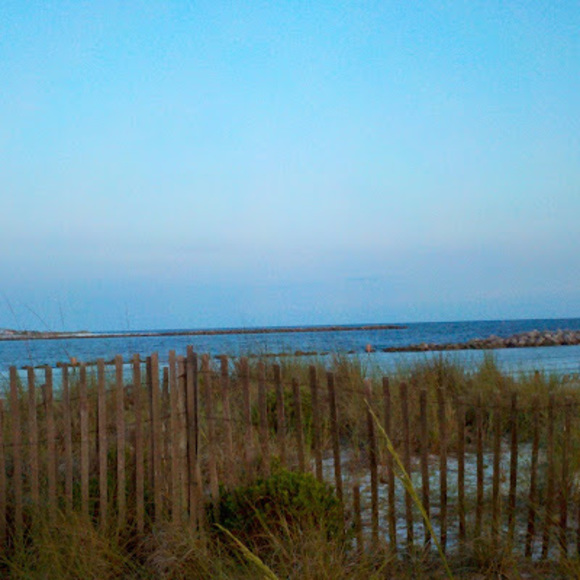 Meet your Posher, Anderson - Picture 1 of 1